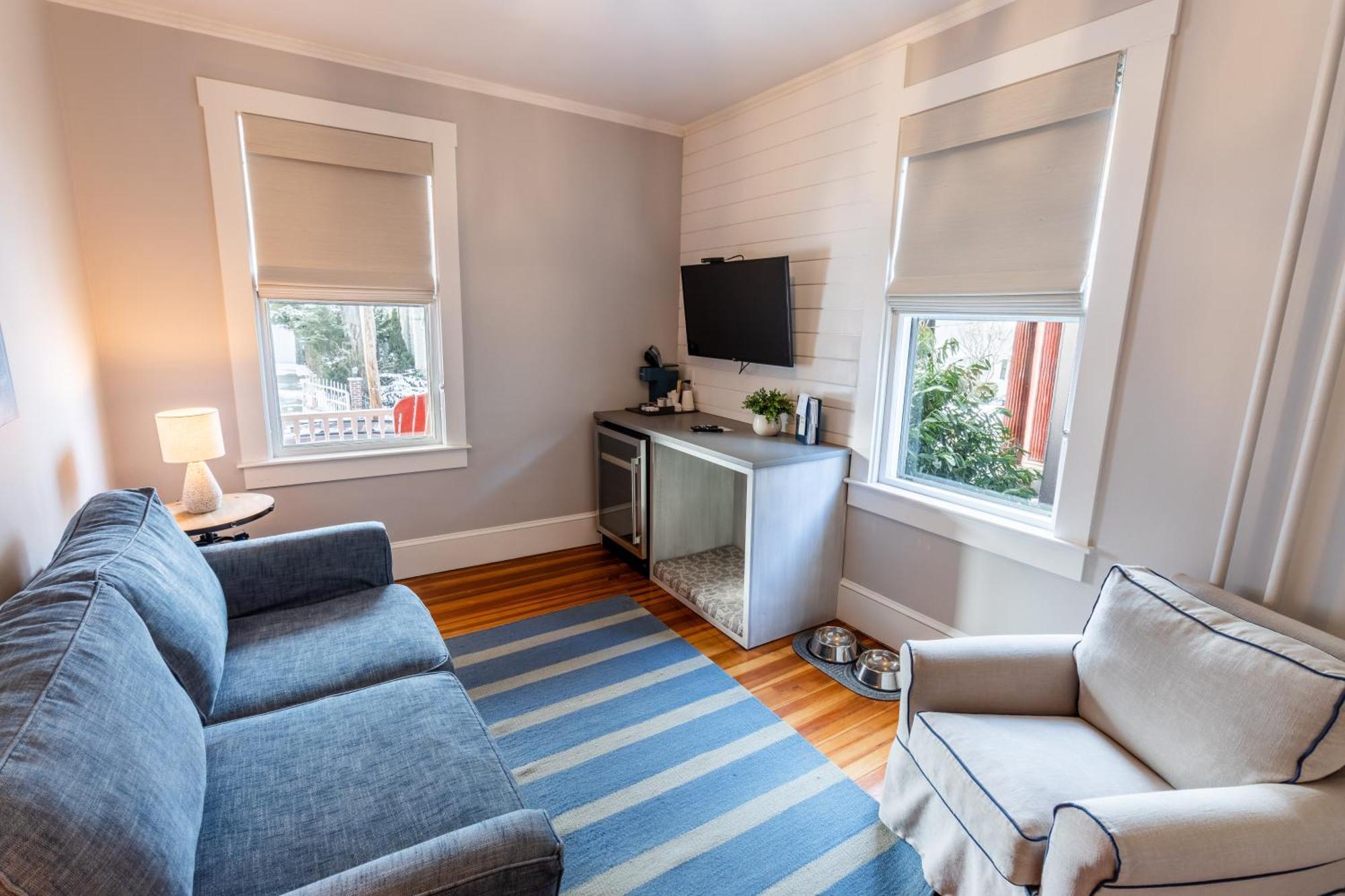 Paws On Pelham (adults Only) Bed & Breakfast Torre di Newport