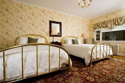 Paws On Pelham (adults Only) Bed & Breakfast Torre di Newport
